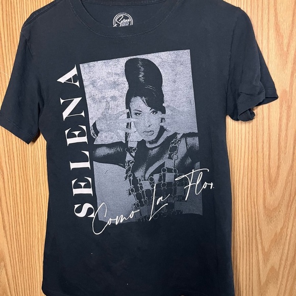 Tops - Black Selena Graphic T-Shirt